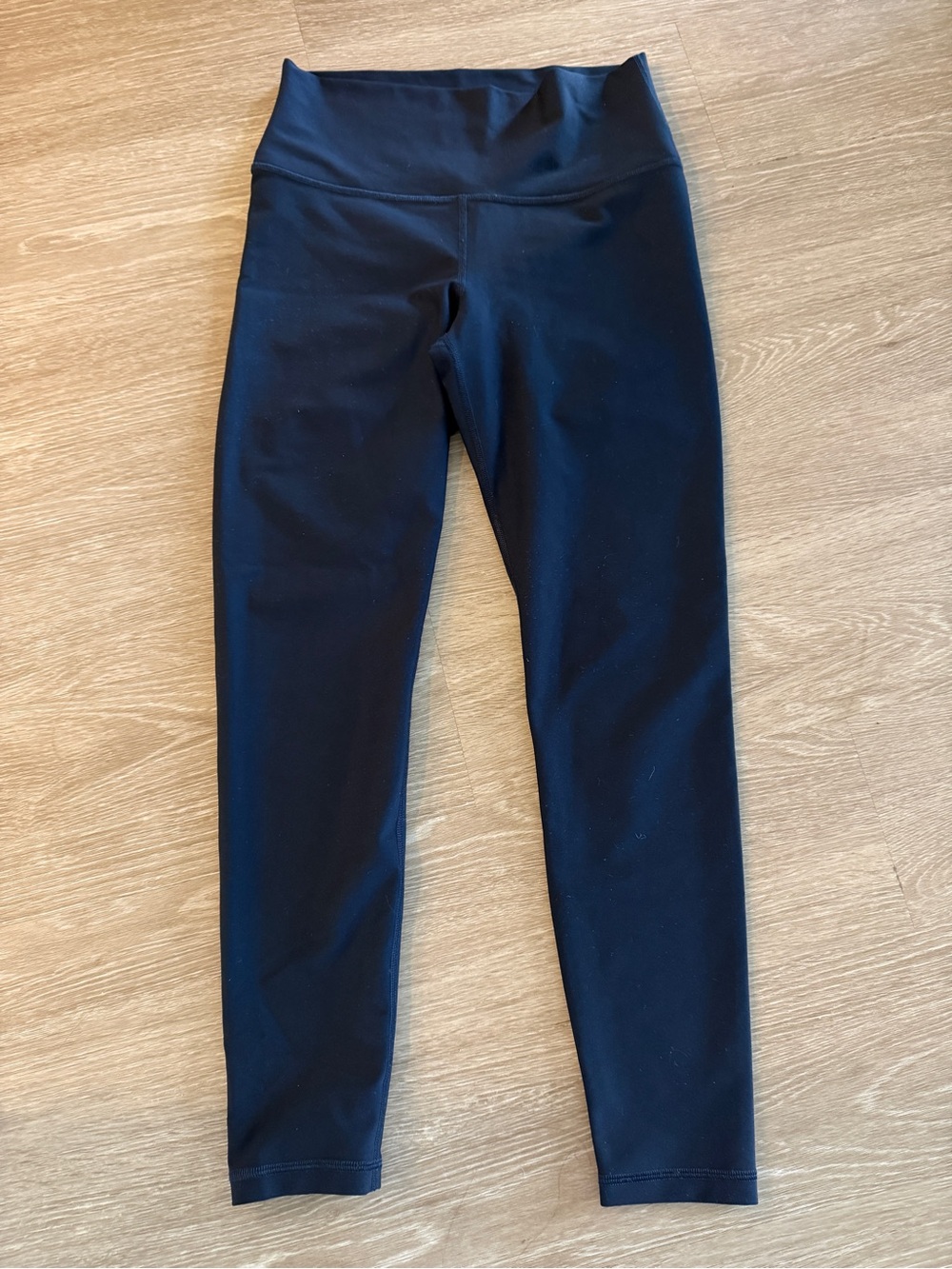 Old Navy Powersoft High-Waisted 7/8 Leggings Navy Blue M